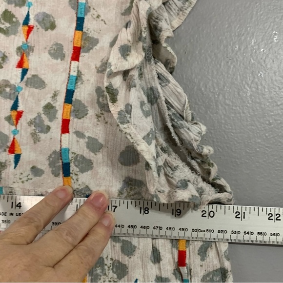 Savanna Jane boho babydoll style leopard print with multi embroidery. Size M - Picture 7 of 9